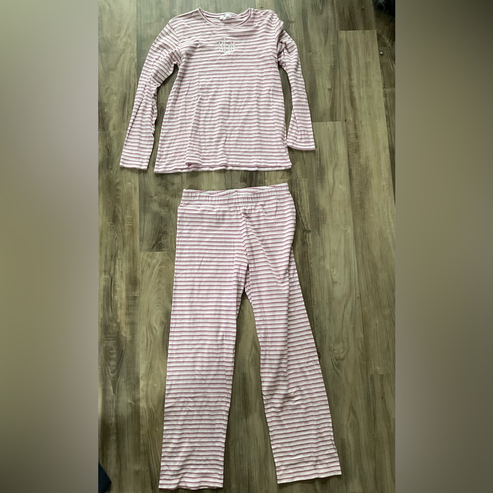 LAKE TWO TONE STRIPE PAJAMAS SIZS SMALL